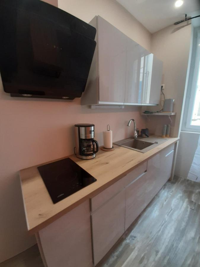 3 Apt T2 Cosy De 40 A 50 M2 Ideal Pour Un Deplacement Pro " Les Iris " Bourg-Saint-Andéol Kültér fotó