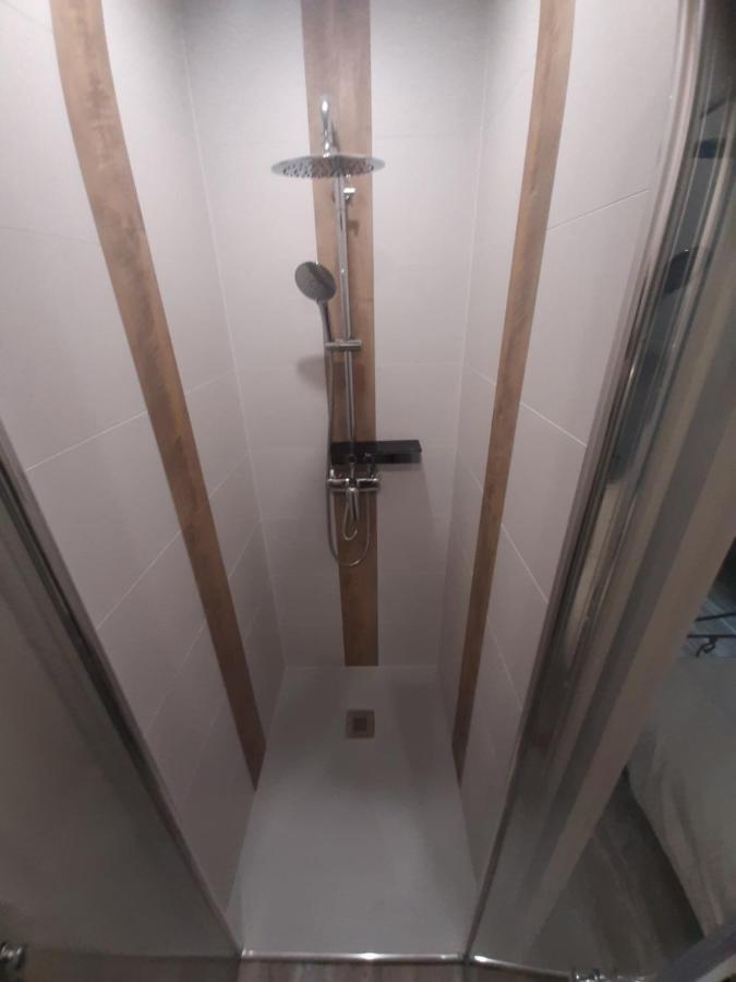 3 Apt T2 Cosy De 40 A 50 M2 Ideal Pour Un Deplacement Pro " Les Iris " Bourg-Saint-Andéol Kültér fotó