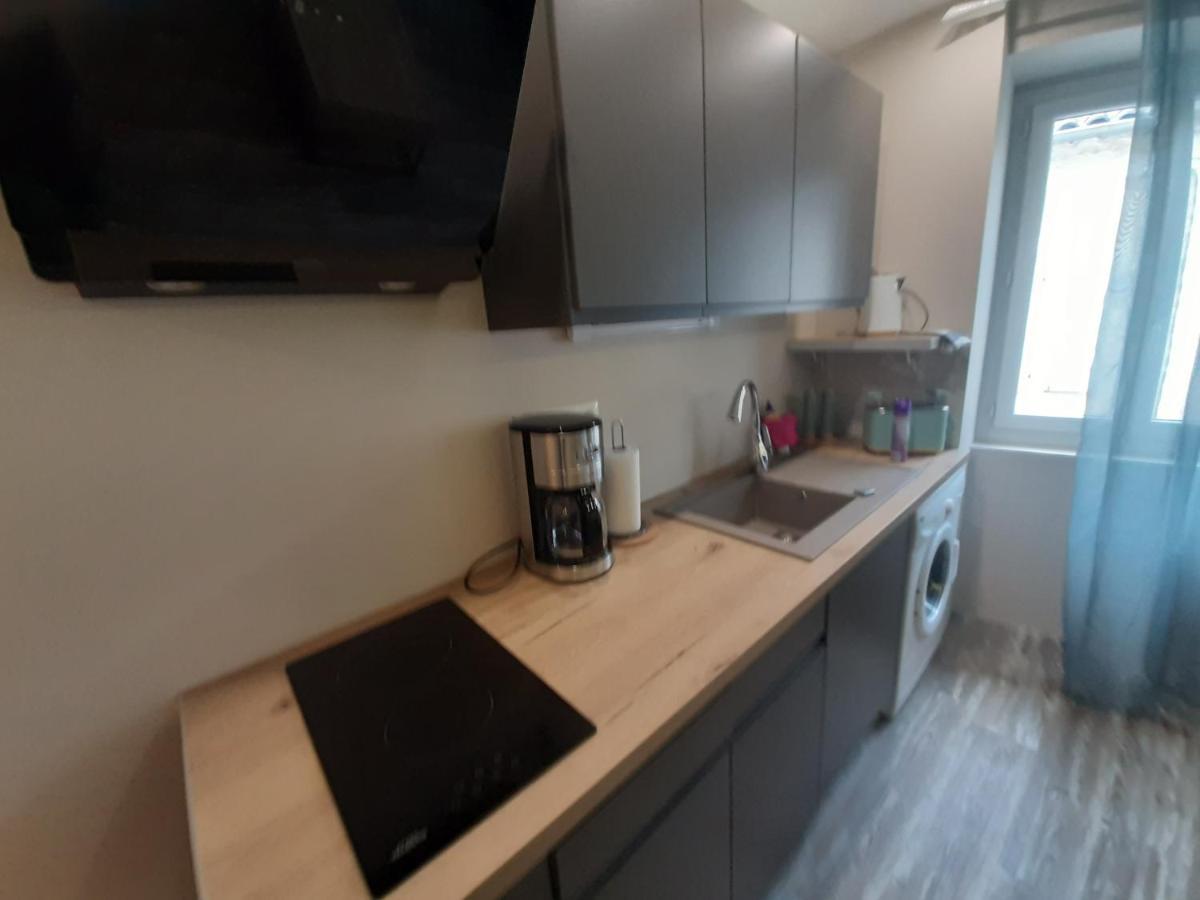 3 Apt T2 Cosy De 40 A 50 M2 Ideal Pour Un Deplacement Pro " Les Iris " Bourg-Saint-Andéol Kültér fotó